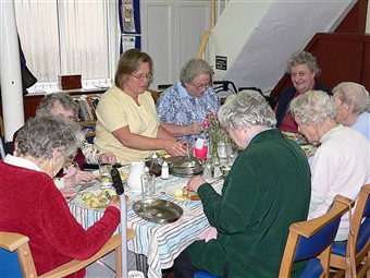 Luncheon Club 03